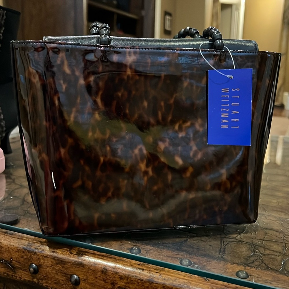 Stuart Weitzman VTG chic tortoise patent beaded handle handbag